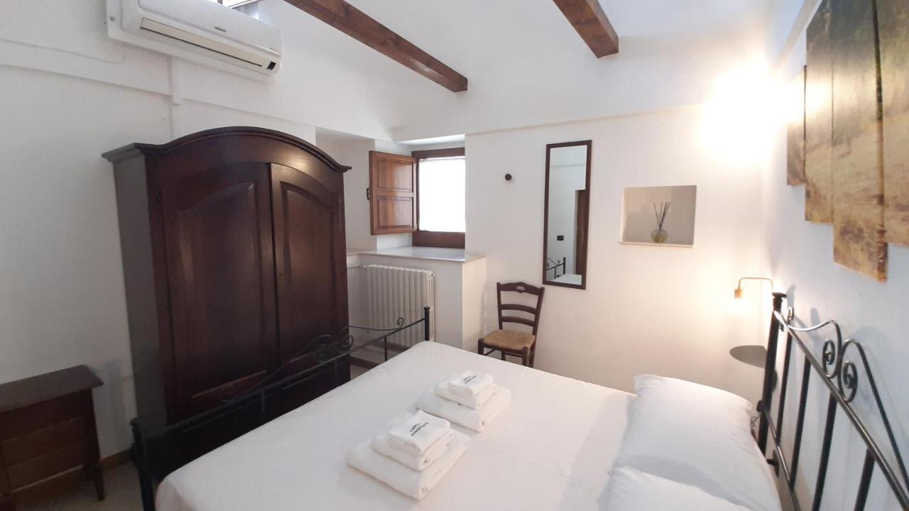 אלברובלו Capodigallo Holiday Trullo Monte Santo מראה חיצוני תמונה